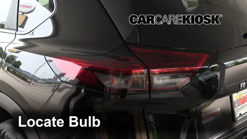 2021 Nissan Rogue S 2.5L 4 Cyl. Lights Turn Signal - Rear (replace bulb)